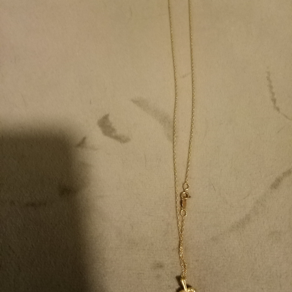 Elegant Gold Necklace